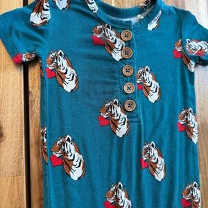 Posh Peanut Bamboo Romper One Piece Teal Tiger Print 3-6 month